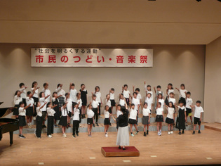 画像　第二部音楽祭　合唱