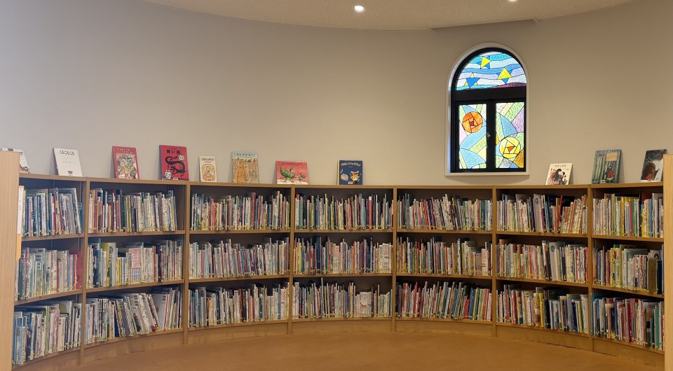 写真：絵本の森