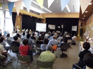 会場内のようす2