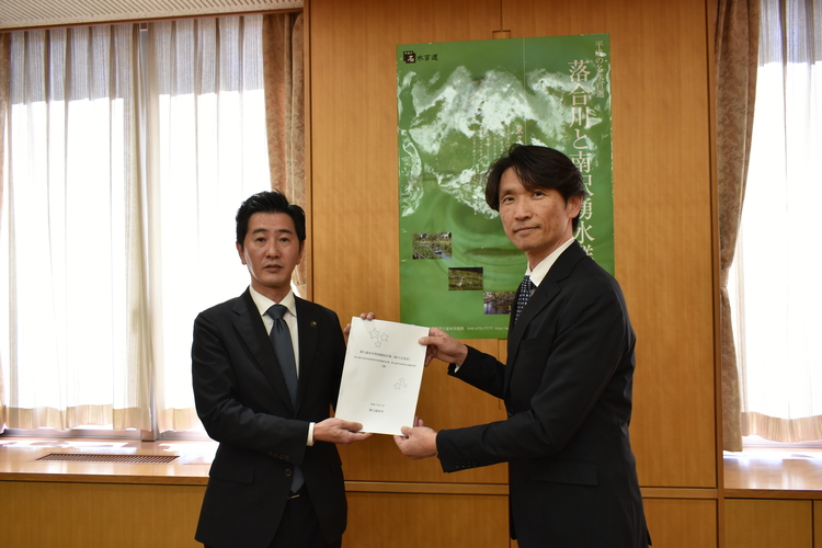 富田市長、社会福祉審議会北川会長