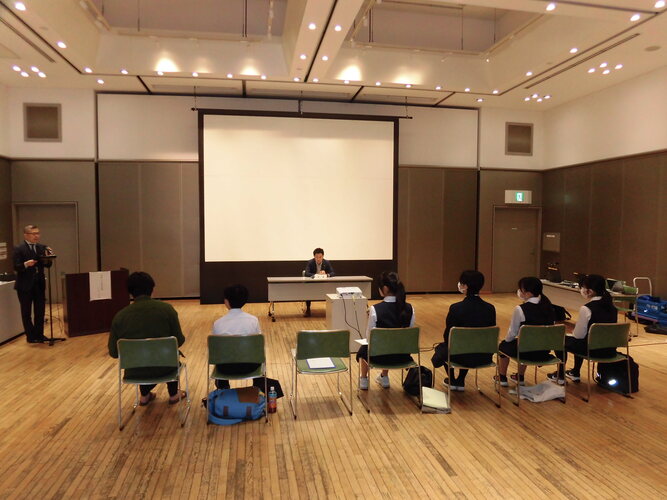 写真（市民プラザホール）