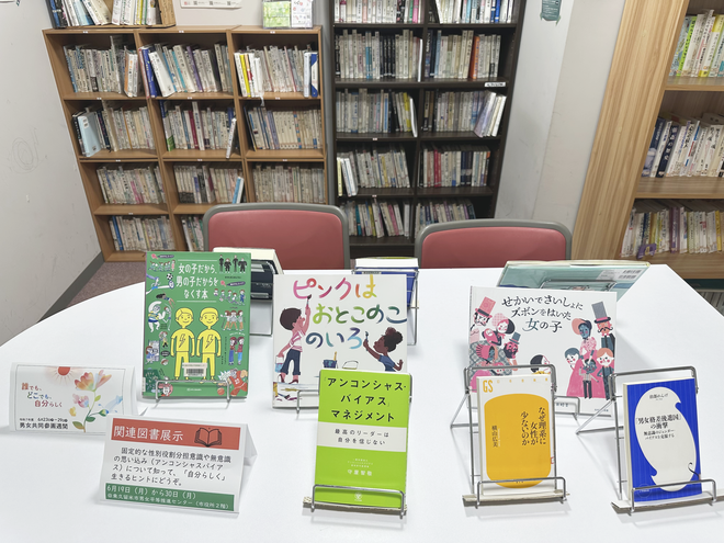 画像　展示の様子2