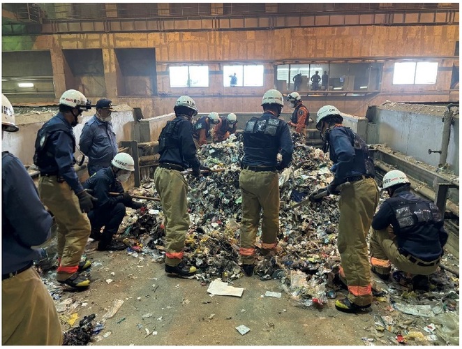 火災現場の様子の写真