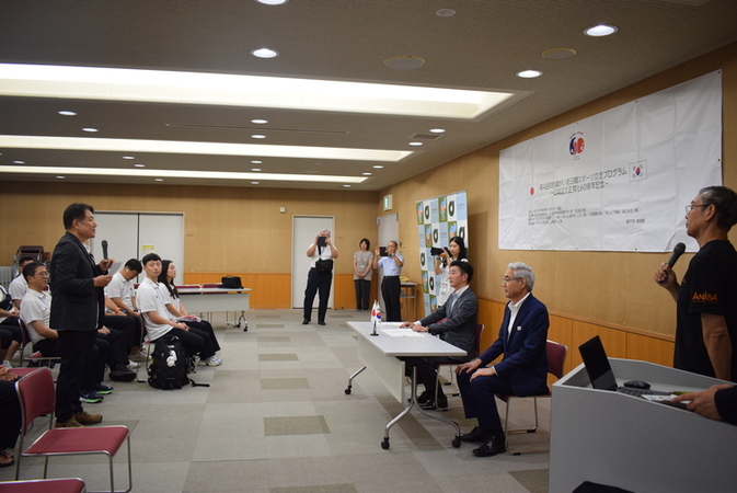 画像　韓国選手団長からのご挨拶