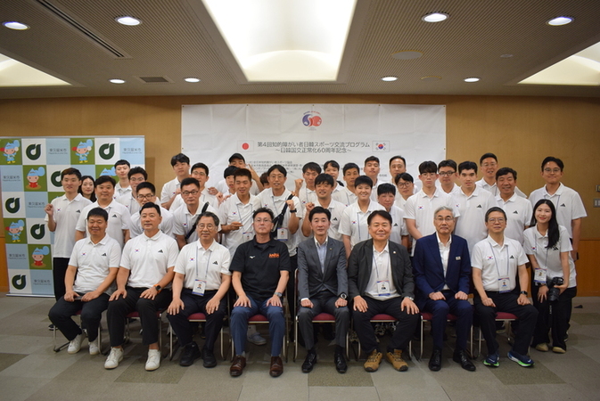 画像　集合写真