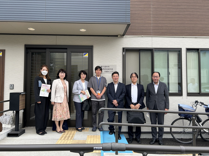 視察の様子画像