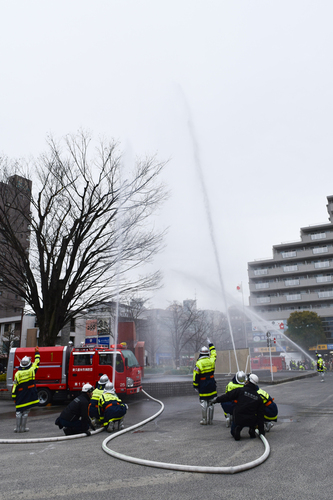 画像　一斉放水
